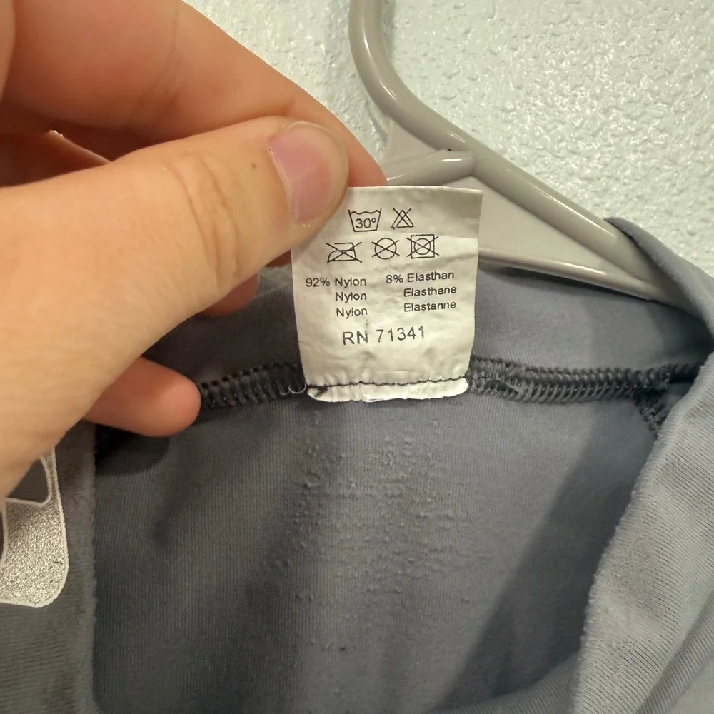 LL Bean Mens XXL Gray Hydro Rash Guard Short Sleeve Mock Neck Swim Shirt A124‎